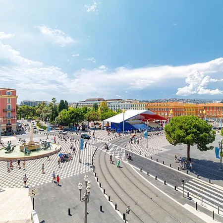 190m2 Place Massena Vue Iconique Architecte شقة *